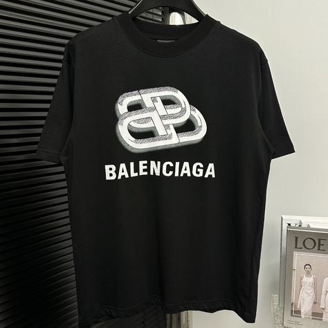 Balenciaga Shirt, Balenciaga T Shirt, Black Balenciaga, Paris T Shirt, Balenciaga Black, Balenciaga Mens, Double Ring, Men's Wear, Loose Shorts