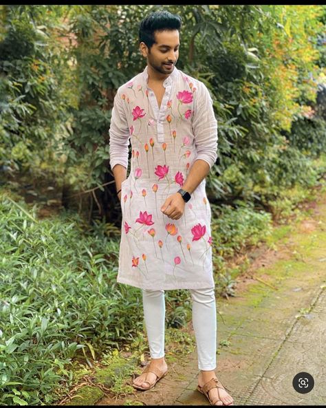 Colorful Kurta For Men, Pichwai Kurta Men, Painting Kurta For Men, Mens Fashion Illustration Indian, Painted Kurta For Men, Painting On Kurta For Men, Navratri Outfits For Men, Kurta Painting Design For Man, Navratri Kurta For Men