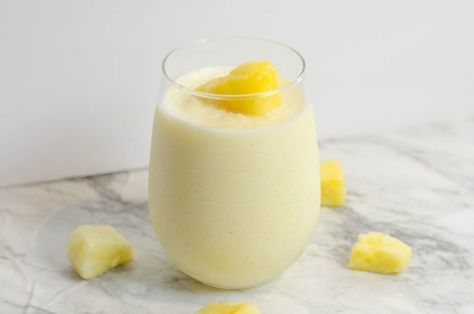 Dole Whip Margaritas - This Ole Mom Tropical Mixed Drinks, Vegan Pina Colada, Frozen Pina Colada, Pineapple Soft Serve, Slow Cooker Vegetarian Chili, Virgin Pina Colada, Dole Whip Recipe, Pool Party Ideas, Pina Colada Recipe