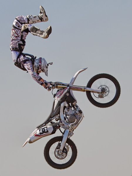 Freestyle Motocross, Motocross Love, Cool Dirt Bikes, Image Moto, Motorcross Bike, Bike Aesthetic, Biker Aesthetic, Motorcycle Aesthetic, Motorcycle Dirt Bike