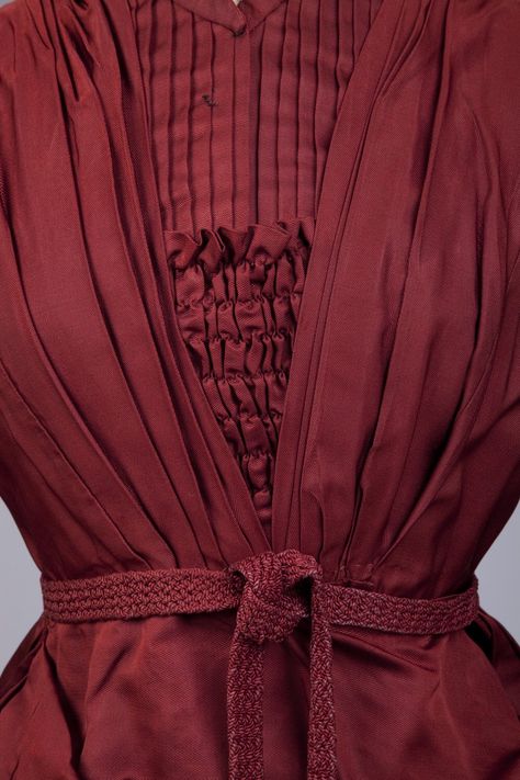 Early 20th Century Fashion, Transition Dress, Belle Epoch, 1890s Fashion, Red Silk Dress, 20th Century Fashion, Elegant Attire, Braided Belt, Historical Dresses