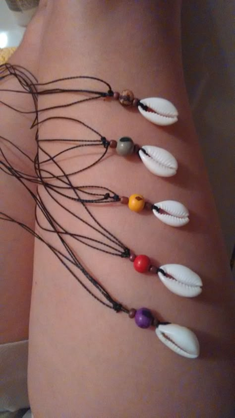 Seashell Jewelry, Handmade Jewelry Designs, Handmade Wire Jewelry, Funky Jewelry, Handmade Jewelry Diy, Hippie Jewelry, Diy Crafts Jewelry, Shell Jewelry, Diy Schmuck