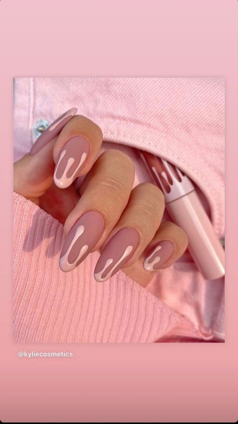 Kylie Jenner Nails, Estilo Kylie Jenner, Mode Kylie Jenner, Latest Nail Art, Pretty Acrylic Nails, Stylish Nails, Kylie Jenner, Cute Nails, Nail Inspo