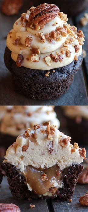 Chocolate Bourbon Pecan Pie Cupcakes with Butter Pecan Frosting!!!! Yum!! #Fall #Dessert #Holiday_baking Butter Pecan Frosting, Pecan Pie Cupcakes, Chocolate Bourbon Pecan Pie, Pecan Frosting, Bourbon Pecan Pie, Pie Cupcakes, Chocolate Bourbon, Forex System, Brownie Desserts