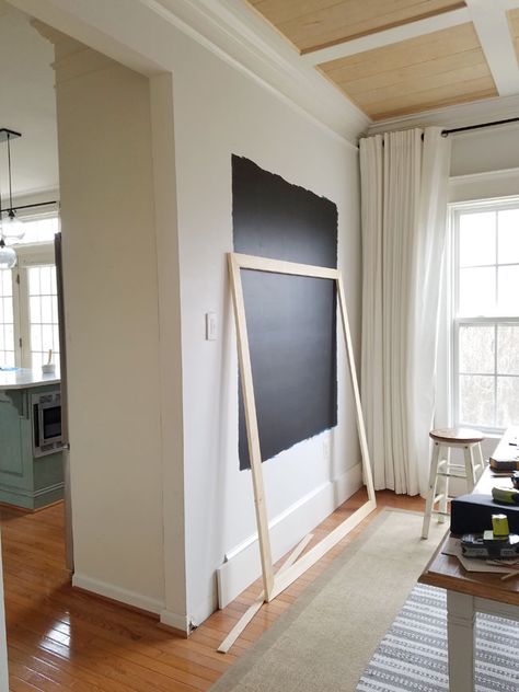 Chalkboard Wall Framed, Diy Chalk Wall Kitchen, Diy Blackboard Wall, Framed Chalkboard Wall Kitchen, Chalkboard Home Decor, Chalk And White Board Wall, Entryway Chalkboard Ideas, Black Chalkboard Wall, Diy Wall Chalkboard