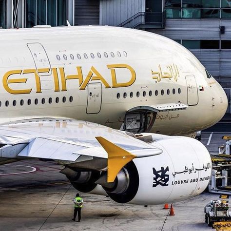 Etihad Airways Wallpaper, Etihad Airlines, Airplane Runway, Plane Wallpaper, Tata Cars, Private Jet Plane, Travel Hacks Airplane, Airplane Pictures, Etihad Airways