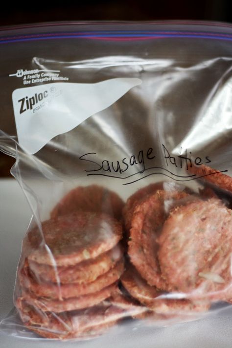 Make ahead homemade frozen sausage patties!- Recipe is easy, delicious and will make for a nice protein filled breakfast! Homemade Sausage Patty Recipes, Homemade Turkey Sausage Patties, Breakfast Sausage Patties Recipes, Sausage Patty Recipes Dinner, Homemade Sausage Patties, Protein Filled Breakfast, Breakfast Sausage Patties, Making Sausage, Meal Breakfast