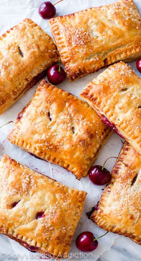 Cherry Pastry, Pie Pastry Recipe, Cherry Hand Pies, Puff Pastry Desserts, Hand Pie, Kacang Tanah, Sally's Baking, Pop Tart, Cherry Desserts