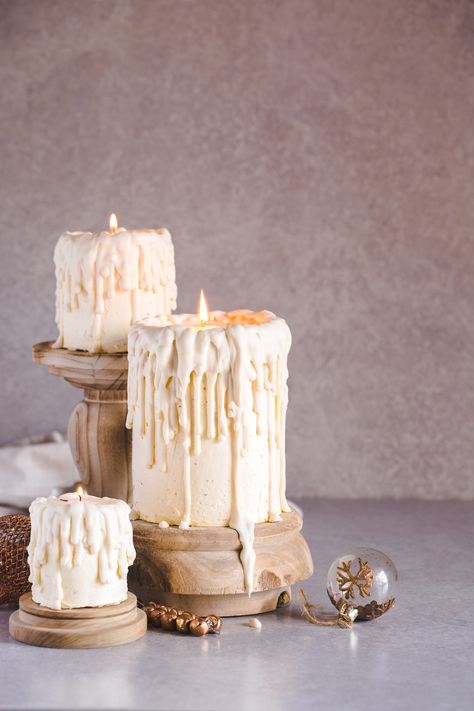 Christmas Dripping White Chocolate Candle Cakes - The Kate Tin Rum Buttercream, Candle Cakes, Winter Torte, Baking Journal, Chocolate Candle, Healthy Halloween Snacks, Pane Dolce, Cake Drawing, Cake Photos