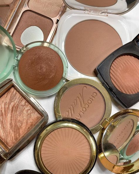 2000s Bombshell, Bronzer Aesthetic, Twin Telepathy, Bronzer Makeup, Makeup Wishlist, Girl Needs, Beige Aesthetic, Beauty Collection, My Skin