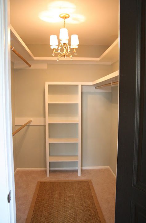 Love the chandelier in closet. Desperately want this closet! Ikea Closet Ideas, Small Walk In Closet Organization, Small Master Closet, Diy Closet Shelves, Organizing Walk In Closet, Master Closet Organization, Small Walk In Closet, Closet Redo, Organizar Closet