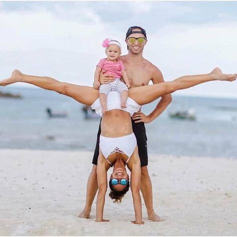 Workout Photos, Funny Optical Illusions, Kids Day, Will S, Breast Reduction, Partner Workout, Health Logo, Family Goals, Fitness Health