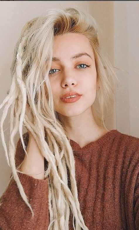 #dreadstyles #dreads #blondehairstyles Blonde Partial Dreads, Partial Dreads Styles For Women White, Womens Dreadlocks, Blonde Hair Dreads, Dreads For White Women, Dreads White Woman, Long Blonde Dreads, Partial Dreads Short Hair, Viking Dreads Women