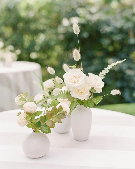 SF Wedding Photographer on Instagram: “Simple booms and bokeh for your Saturday. @gatherdesigncompany @bbj_latavola #cocktailtables #cocktailhour #flowersonfilm…” White Bud Vases Wedding, Bud Vases Wedding, Urn Arrangements, Carmel Weddings, Sf Wedding, Floral Business, Spring Florals, Wedding Vases, Wedding Styling