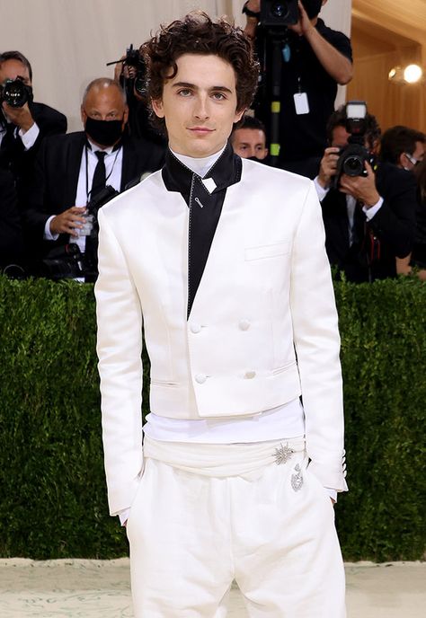 My Own Private Idaho, Met Gala Outfits, Vogue France, River Phoenix, Rebecca Ferguson, Timmy T, All White Outfit, Timothee Chalamet, Keanu Reeves