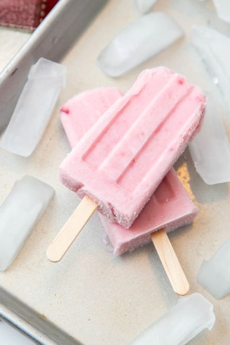 Paletas de Fresas (Mexican Strawberry Popsicles) - The Missing Lokness Mexican Popsicles, Strawberry Yogurt Popsicles, Strawberry Popsicles, Yogurt Popsicles, Strawberry Yogurt, Popsicle Molds, Cheese Salad, Mold Remover, Ice Cream Flavors