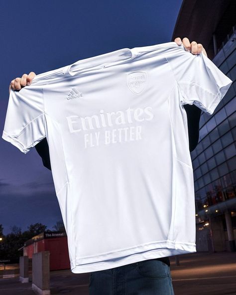 and the women will wear all-white training kits for their match against Chelsea as part of the club's 'No More Red' campaign to keep young people safe from knife crime and youth violence 👏 Football Training Kit, Red Campaign, Logo Number, Training Kit, Retro Fits, Football Training, Fa Cup, Custom Jerseys, Football Kits