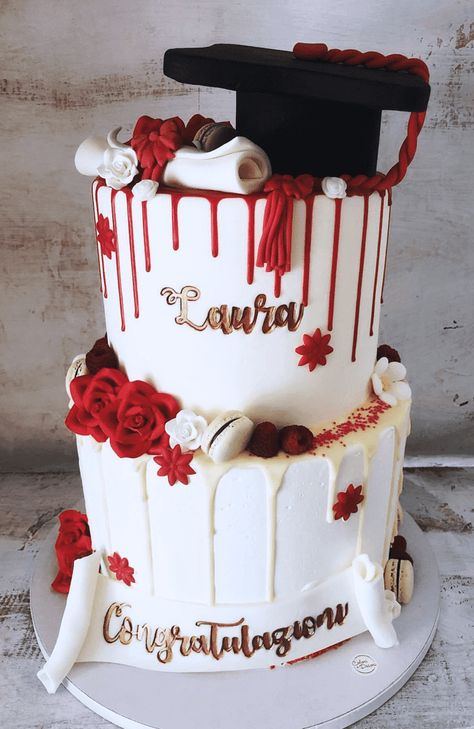 Red And Black Graduation Cake, Graduation Birthday Cake, Painted Picnic Tables, High School Graduation Cakes, College Graduation Cakes, Graduation Cake Designs, Color Bordo, Cake Designs Images, Picnic Tables