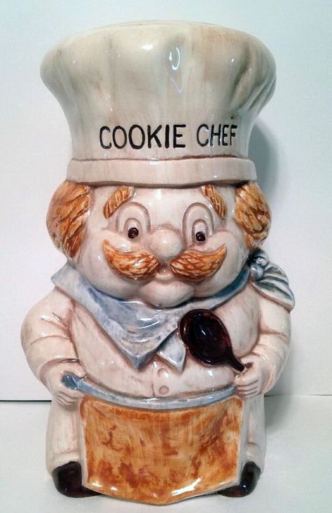 cookiejar.quenalbertini: Vintage Treasure Craft 'Cookie Chef' Cookie Jar Grandma Cookie Jar, Collectible Cookie Jars, Treasure Craft, Ceramic Cookie Jar, Treasure Crafts, Ceramic Canister, Cookie Jars Vintage, Kitchen Display, Biscuit Jar