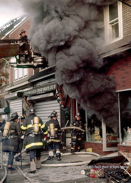 Vintage Fdny | Heavy Smoke | Flickr - Photo Sharing! Fire Photos, Firefighter Training, Firefighter Paramedic, Firefighter Pictures, Firefighter Emt, Fire Life, Fire Equipment, Volunteer Firefighter, Fire Extinguishers