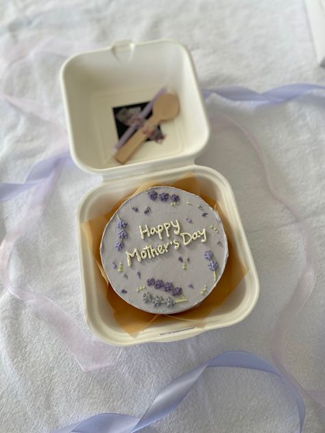 Bento Cake Hari Ibu, Bento Cake Mothers Day, Mother's Day Bento Cake, Bento Cakes, Bento Cake, Happy Mothers Day, Happy Mothers, Mother’s Day, Mother's Day