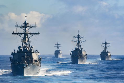 ICYMI: US Navy Destroyer Squadron 23 Transit The Pacific Ocean #militaryphotos #military #defense Us Navy Destroyers, Carrier Strike Group, Navy Day, Military Photos, United States Navy, Navy Ships, Us Navy, Pacific Ocean, Armed Forces