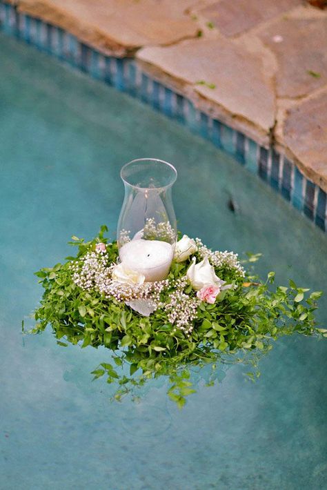 21 Wedding Pool Party Decoration Ideas For Your Backyard Wedding Pool Party Decoration Ideas, Backyard Wedding Pool, Wedding Pool Party Decorations, Pool Wedding Decorations, Pool Dekor, Wedding Pool Party, Pool Wedding, Party Decoration Ideas, Pool Party Decorations