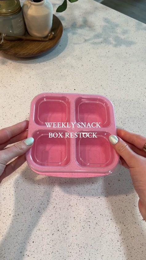 restock my adult lunchables with me for the week 💃🏼 #snackbox #snack... | Snack Restock | TikTok Healthy Snacks Travel, Adult Snacks For Work, Adult Snack Box Ideas, Snack Box Ideas For Adults, Snack Packs For Adults, Healthy Snack Boxes For Adults, Adult Snack Boxes, Snack Ideas For Lunch, Snack Pack Ideas