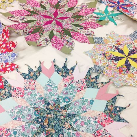 Alice Caroline on Instagram: “We are at the exciting stage of pinning all of the completed Jewel Palace quilt BOM blocks onto the backing fabric. I love this stage of…” Alice Caroline Quilts, Quilt Hexagon, Fabric Collection, Dressmaking, Quilt Patterns, Palace, Love This, Craft Projects, Log In