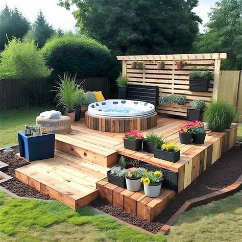 garden bathtub deck - DIY Pallets Ideas Garden Bathtub, Diy Pallets, Hot Tub Backyard, Garden Deck, Pallet Designs, Yard Project, Diy Deck, Deck Garden, Backyard Patio Designs