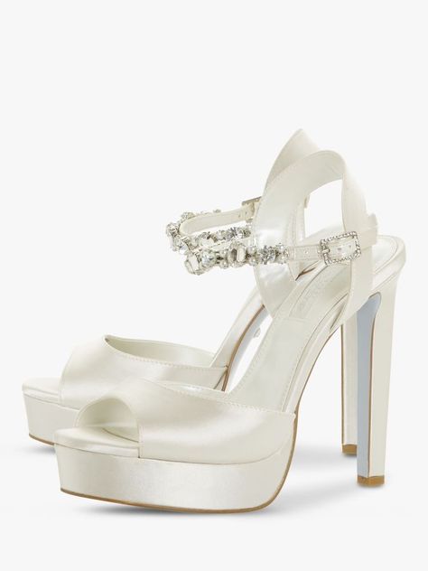 elain archeron | a court of thorns and roses | Dune Bridal Shoes, Dune Wedding Shoes, Non Traditional Wedding Ring, White Platform Sandals, Fashion Shoes Sandals, White High Heels, White Wedding Shoes, Bridal Sandals, Embellished Sandals