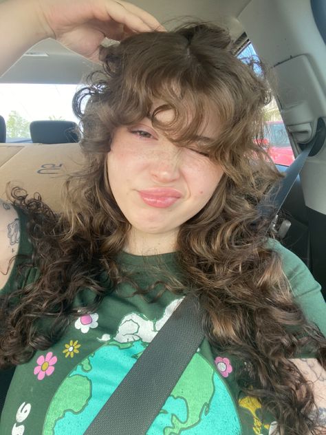 curly hair with bangs hairstyle With Bangs Hairstyle, Fluffy Curly Hair, Bangs Hairstyle, Natural Curly Hair Cuts, Layered Curly Hair, Wavy Haircuts, Hairdos For Curly Hair, Haircuts For Curly Hair, Wavy Curly Hair