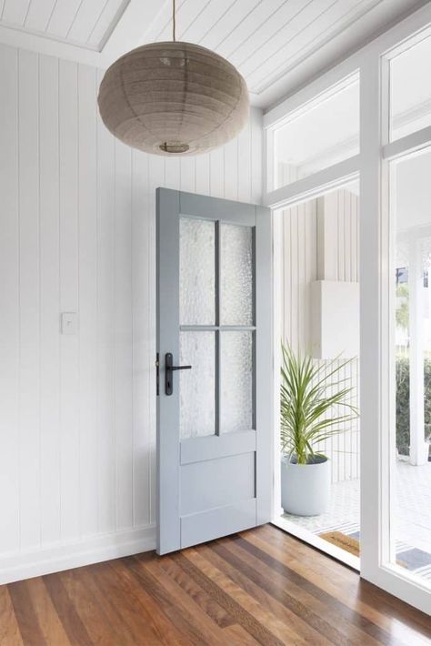 Modern Beach Cottage Exterior, Coastal Internal Doors, Front Door Weatherboard House, Front Door Hamptons, Queenslander Front Door, White House Timber Door, Hamptons Style Front Door, Coastal Doors, Front Door Coastal