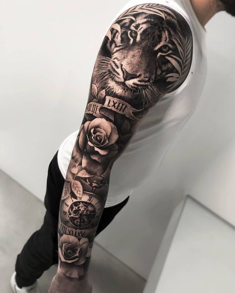 Mens Full Sleeve Tattoo, Hals Tattoo Mann, Side Arm Tattoos, Mangas Tattoo, Tiger Tattoo Sleeve, Pola Tato, Lion Tattoo Sleeves, Men Tattoos Arm Sleeve, Full Sleeve Tattoo