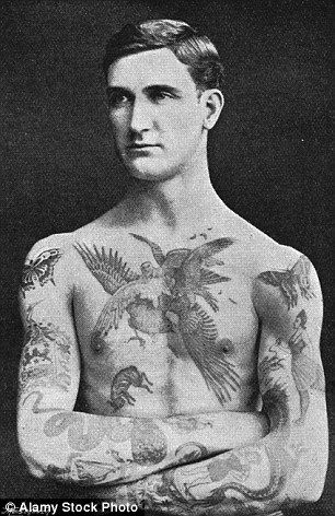 Sutherland Macdonald, Victorian Tattoo, Tato Tradisional, Master Tattoo, History Tattoos, Tattoo People, 4 Tattoo, Tattoo Photography, Old Tattoos