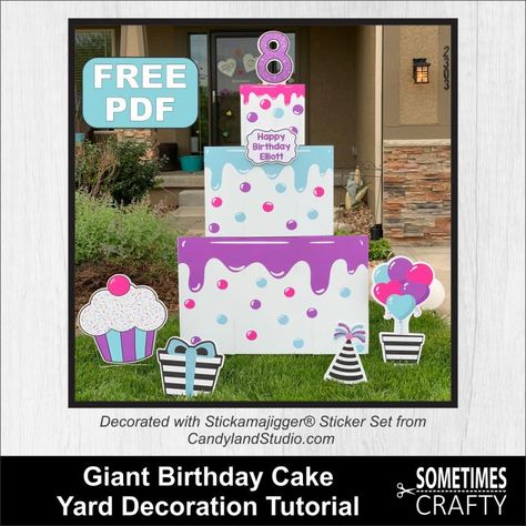 Birthday Yard Decorations Diy, Birthday Wreath Diy, Birthday Yard Decorations, Construction Birthday Party Cakes, Office Birthday Decorations, Giant Birthday Cake, Outside Birthday, Diy Yard Decor, Birthday Deco