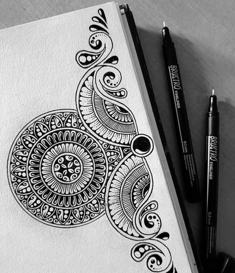 Transform your artwork with the elegance of mandala borders! 🌼✨ These intricate designs add a unique flair, framing your work with beauty and precision. Whether you're embellishing your journals, creating stunning greeting cards, or enhancing digital graphics, mandala borders provide a captivating touch that draws the eye. Embrace the symmetry and detail of mandalas to elevate your projects to new artistic heights. 🌸🎨 Let your creativity shine with the timeless charm of mandalas! Tips on... Mandala Art Unique Designs, Unique Mandala Drawing, Practice Patience, Mandala Digital, Fashion Illustration Tutorial, Illustration Tutorial, Coaster Designs, Doodle Inspiration, Coaster Design