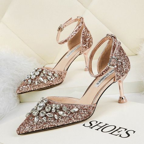 Gold Wedding Shoes, Luxury Sandals, Zapatos Mary Jane, Rhinestone High Heels, Elegant Sandals, Kitten Heel Shoes, Sparkly Heels, Strappy High Heels, Crystal Shoes