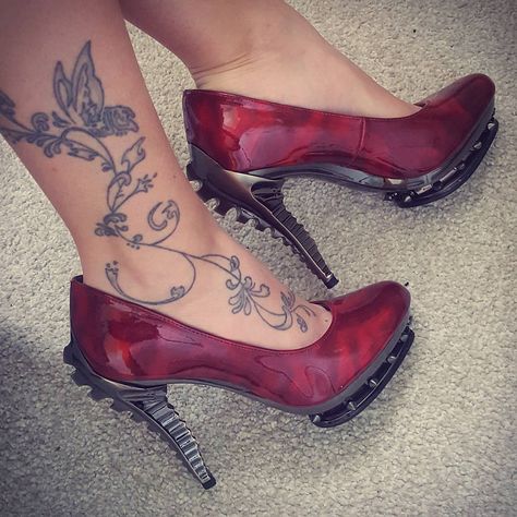 Hades Footwear on Instagram: “@amy_bella_devil's feet look perfect in her Hades heels. 👠  www.HadesFootwear.com | We Ship Worldwide #hadesshoes #hadesfootwear #boots…” Hades Footwear, Louboutin Pumps, Womens Oxfords, Christian Louboutin Pumps, Christian Louboutin, Oxford Shoes, Pumps, Heels, Boots