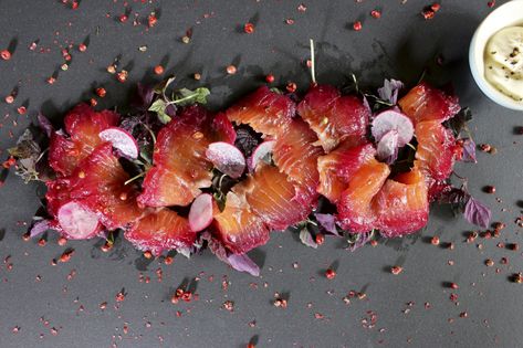 Beetroot and Gin Cured Salmon and Quick-Pickled Vegetables – Priceless Magazines Beetroot Cured Salmon, Quick Pickled Vegetables, Cured Salmon, Cinnamon Breakfast, Pickled Vegetables, Fish And Meat, Dry Gin, Wedding Food, Fish And Seafood