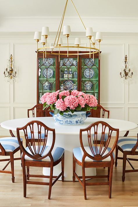 Pink Blue Green Dining Room, White Dining Room With Dark Furniture, White Wall Dining Room, Dining Room No Windows, Square Dining Room, Pink Dining Rooms, Classic Dining Room, Traditional Dining Rooms, Dining Room Colors