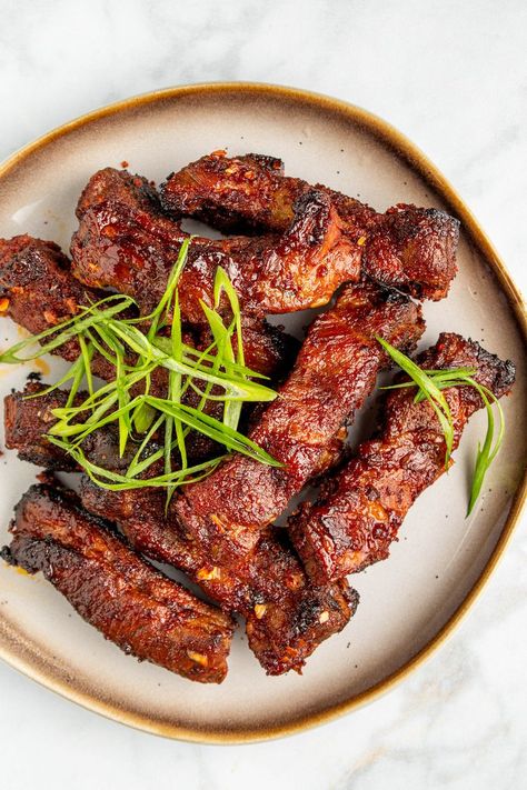 Chinese Boneless Pork Ribs Recipe, Sweet And Spicy Country Style Ribs, Gochujang Ribs Pork, Sweet And Spicy Pork Ribs, Korean Country Ribs, Pork Ribs Recipe Asian, Korean Pork Spare Ribs Recipe, Korean Bbq Pork Ribs, Boneless Country Style Pork Ribs Asian