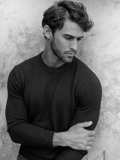 shoulders pulled forward and arm rested on the other   Jay Byars by Scott Hoover Male Models Poses, Model Ideas, Men Photoshoot, Men Photography, Foto Tips, Foto Casual, Male Photography, Photography Poses For Men, Male Poses