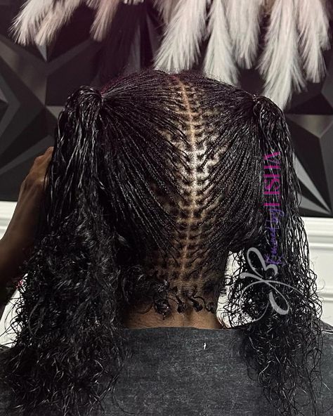 I currently have 2 remaining Consultation slots for Microlocs & Microloc Extensions tomorrow! DM or Follow the Link in Bio to book a consultation https://krownedbylisha.as.me/ #fyp #fypviral #trending #microlocs #microlocsjourney #interlocking #braidlocs #locjourney #diymicrolocs #locmaintenance #sclocs #galocs #atllocs #nclocs #locs #hairtok #virals #reels #blackgirltiktok #Sisterlocks #columbialoctician #sclocs #nclocs #galocs #locextensions #locconsultation #microlocinstall #starterlo... Microlocs With Extensions, Microloc Extensions, Micro Twists, Micro Locs, Loc Extensions, Sisterlocks, Trendy Wallpaper, Locs, Natural Hair