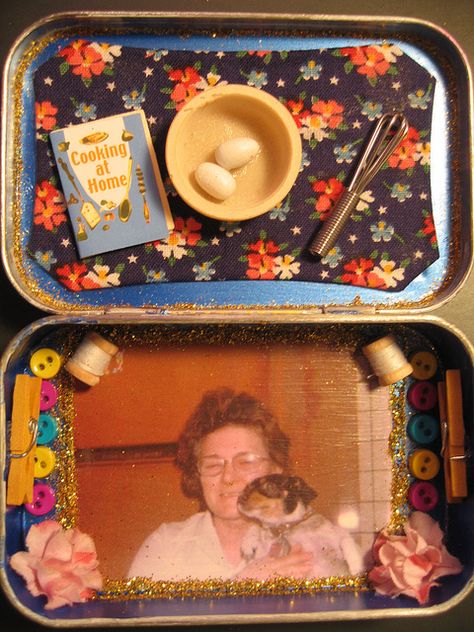 Altoid Tin Shrine, Shrines Box Diy, Pocket Shrine Diy, Altoid Shrine, Shrine Aesthetic, Tin Shrine, Personal Shrine, Mini Shrine, Pocket Altar