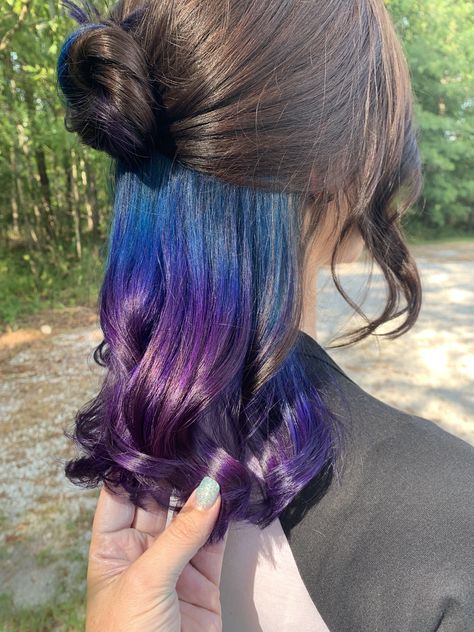 Blue Purple Peekaboo Hair, Half Died Under Hair Purple, Behind Hair Dye, Peekaboo Mermaid Hair, Natural Haircolour Dye, Mermaid Hair Underneath, Pastel Peekaboo Highlights, Blue And Purple Underneath Hair, Shoulder Length Peekaboo Hair