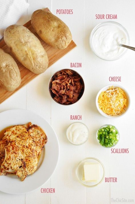 Chicken Bacon Ranch Baked Potatoes - Rachel Hollis Chicken Bacon Ranch Bake, Potatoes Chicken, Bacon Ranch Potatoes, Making Baked Potatoes, Stuffed Baked Potatoes, Rachel Hollis, Baked Potato Recipes, Chicken Bacon Ranch, Diced Chicken