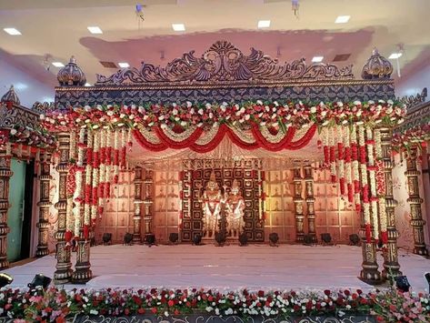 Creative Decorators - Wedding Decorator on ShaadiSaga Indian Wedding Decorations Stage, Marriage Stage Decoration Weddings, Wedding Decorations Indian Stage, Marriage Stage Decoration, Marriage Stage, Wedding Decorations Indian, Engagement Stage, Engagement Stage Decoration, Wedding Decorator