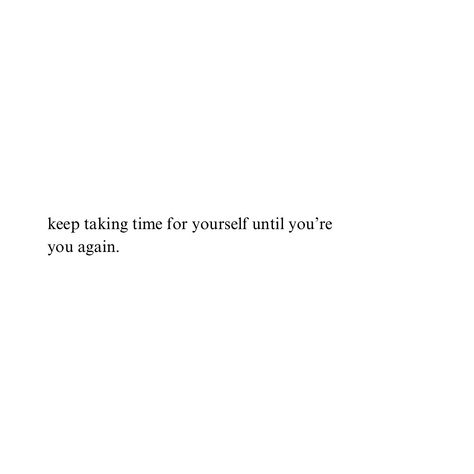 When you choose yourself, everything around you chooses you too. #quotes #motivationalquotes Life Looks Different Quotes, Get Your Life Together Quotes, Me Quotes Inspire, Better Me Quotes, Take Care Of Yourself Quotes, Choose Yourself, Lev Livet, Vibes Quotes, Strength Quotes