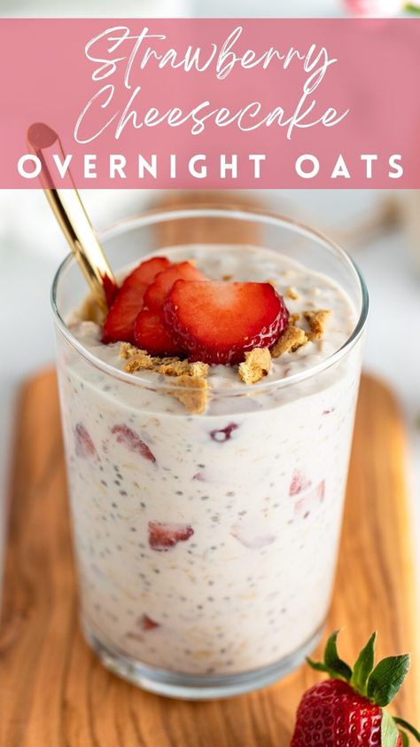 Overnight Oatmeal In A Jar, Healthy Overnight Oats Recipe, Strawberry Cheesecake Overnight Oats, Cheesecake Overnight Oats, Oatmeal In A Jar, Healthy Overnight Oats, Cheesecake Lovers, Overnight Oats Recipe Healthy, Overnight Oats Healthy